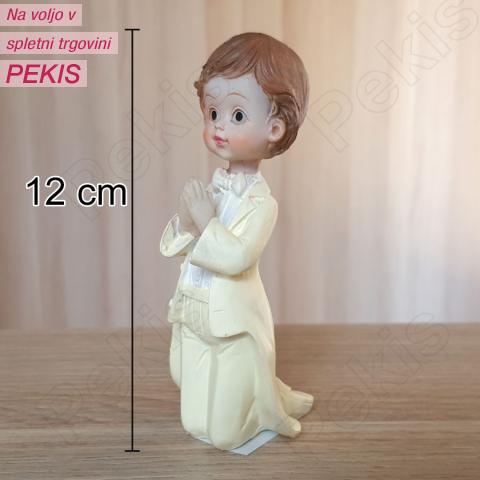 Figurica Deček pri molitvi - 8